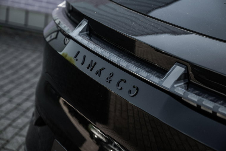 Vehicle Image 35