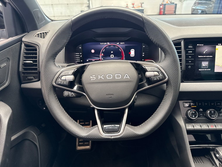 Vehicle Image 32