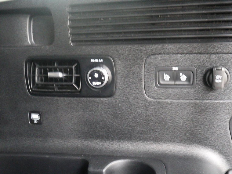 Vehicle Image 29