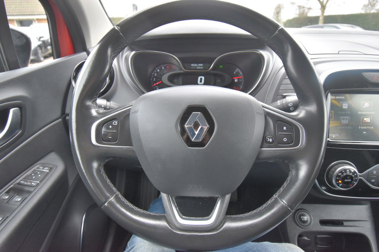 Vehicle Image 40