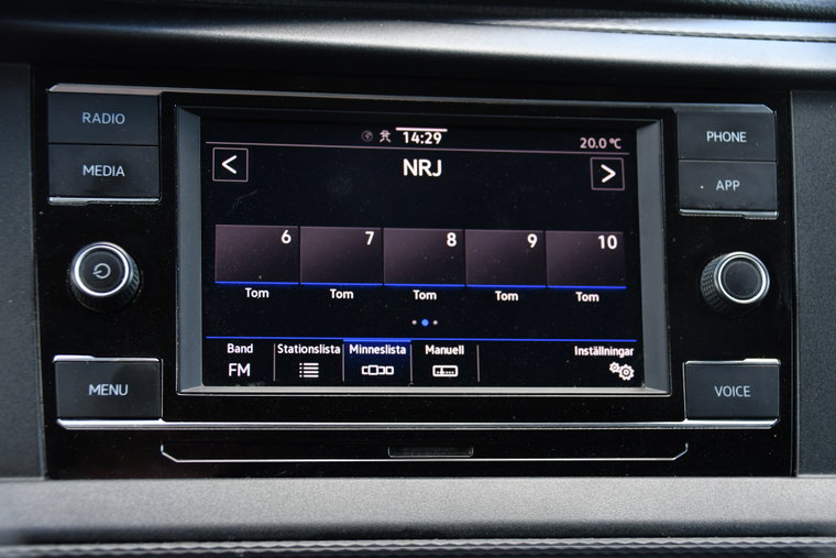 Vehicle Image 21