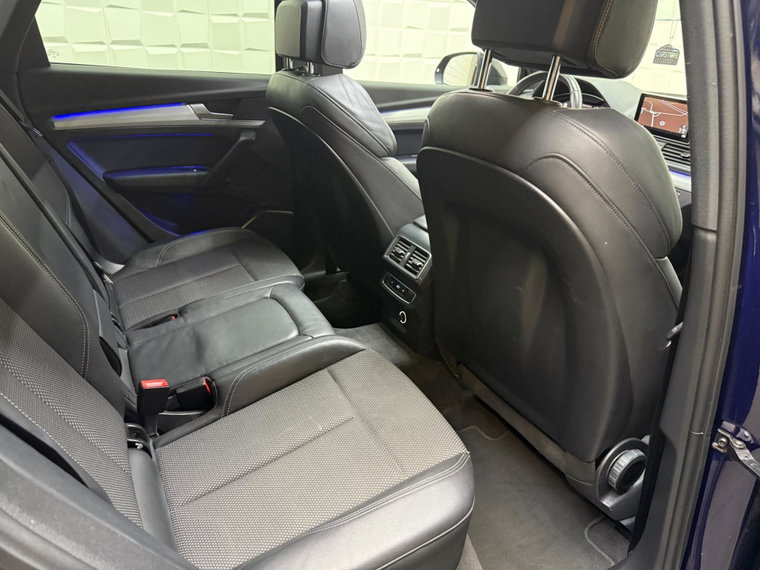 Vehicle Image 39