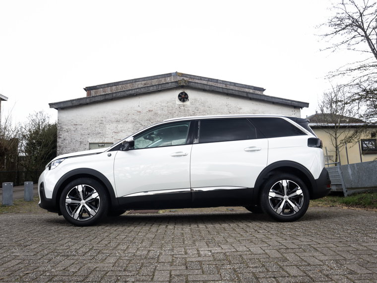 Vehicle Image 41