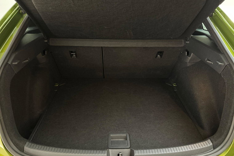 Vehicle Image 33
