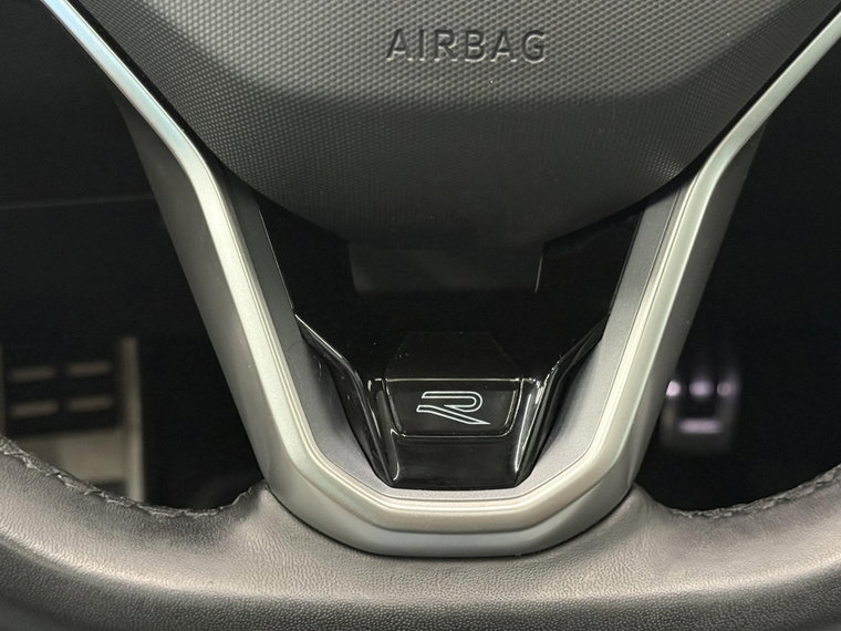 Vehicle Image 38