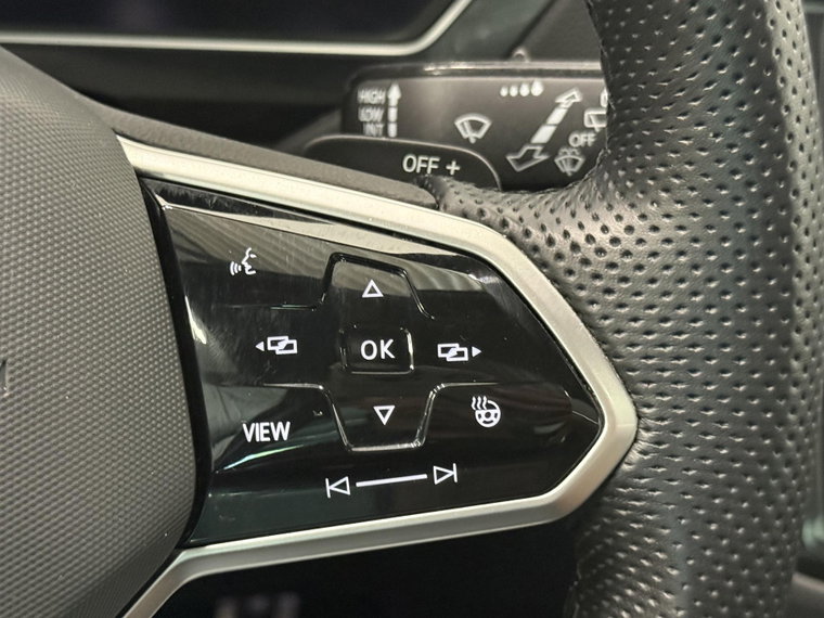 Vehicle Image 39