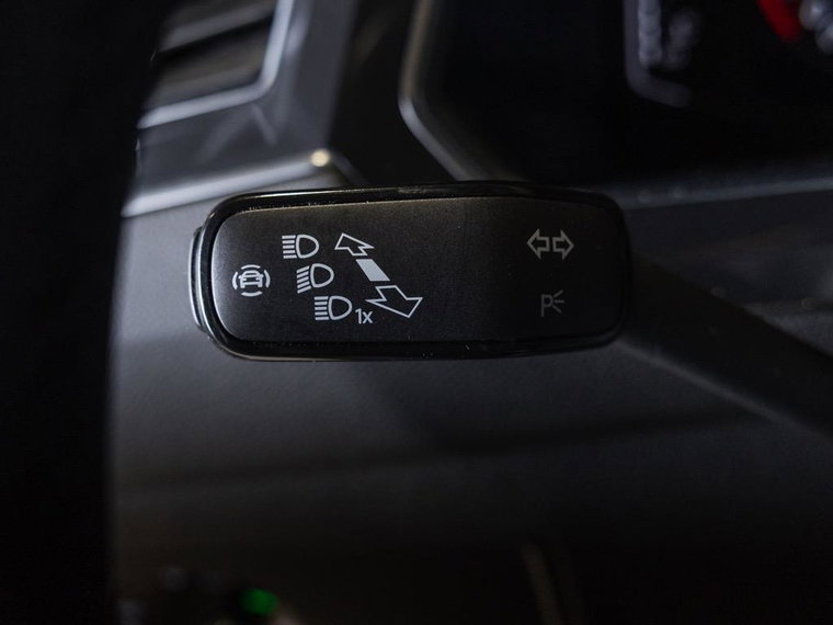 Vehicle Image 40
