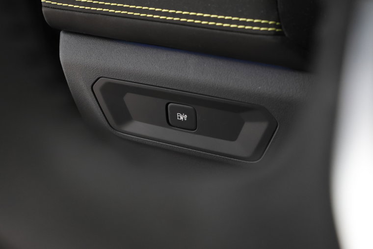 Vehicle Image 45