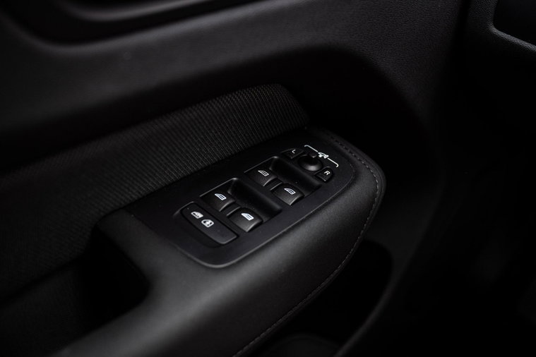 Vehicle Image 26