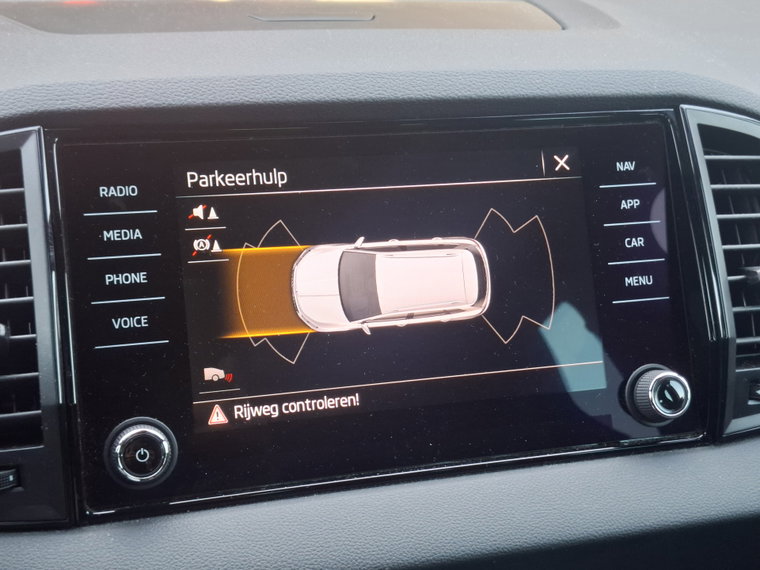 Vehicle Image 16
