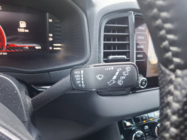Vehicle Image 29