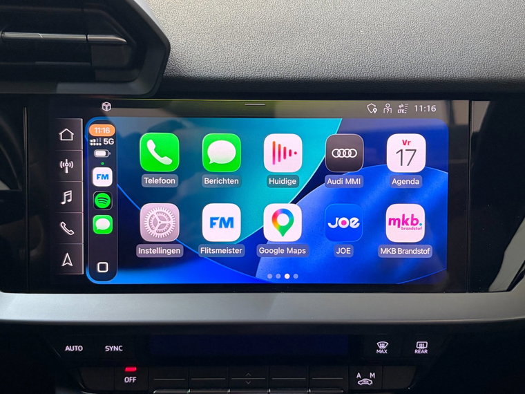 Vehicle Image 38
