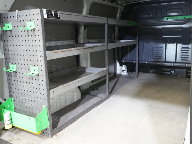 Vehicle Image 16