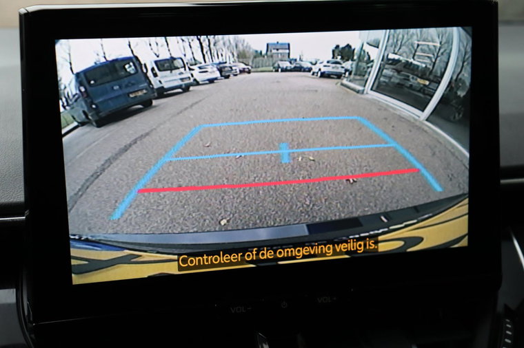 Vehicle Image 13