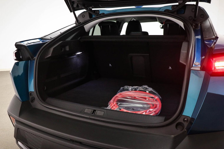 Vehicle Image 15