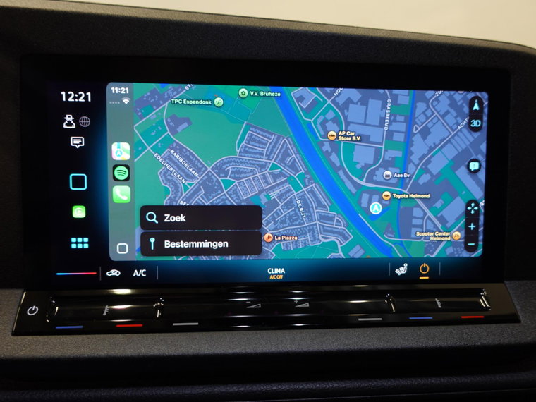 Vehicle Image 24