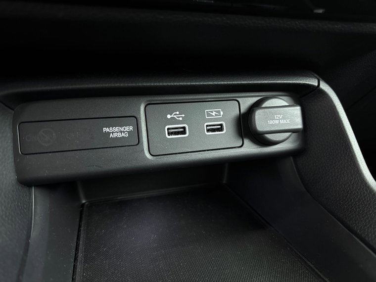 Vehicle Image 28
