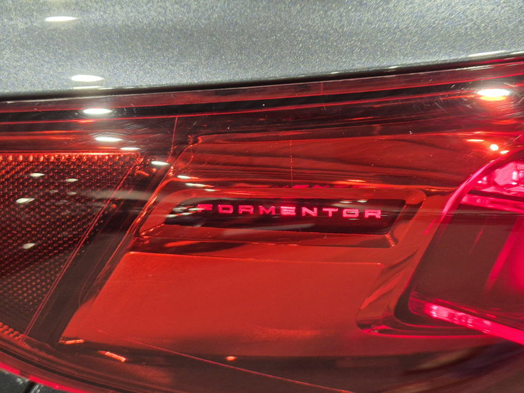 Vehicle Image 16