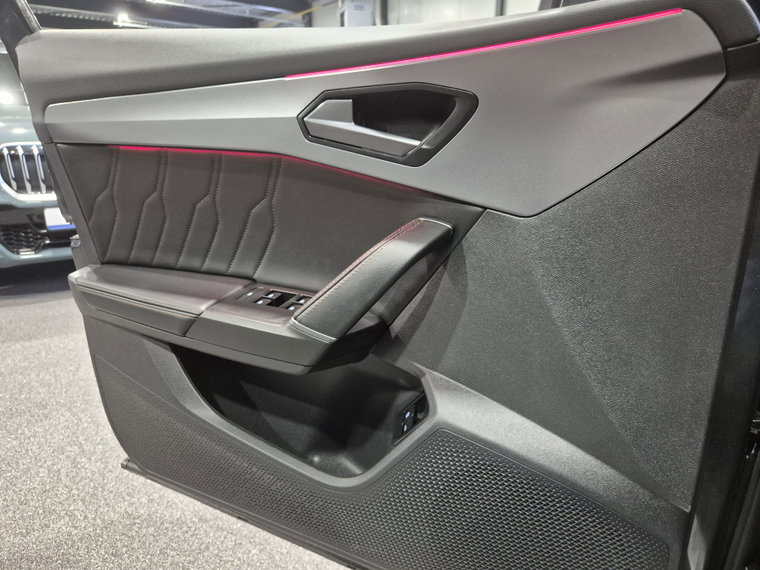 Vehicle Image 31