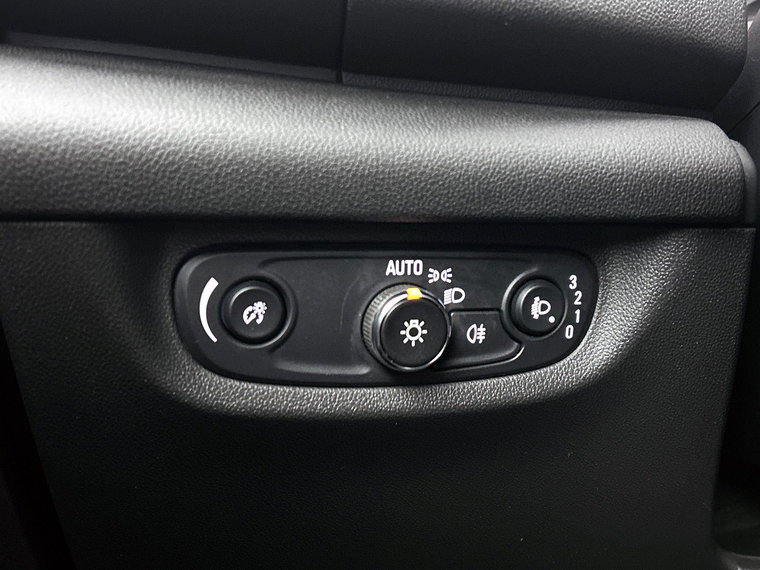 Vehicle Image 27