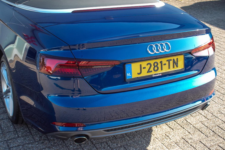 Vehicle Image 35