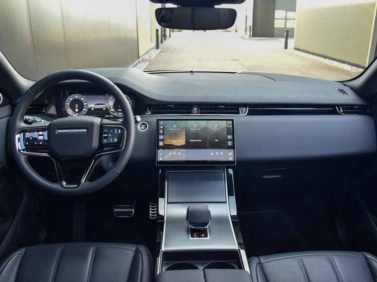 Vehicle Image 40