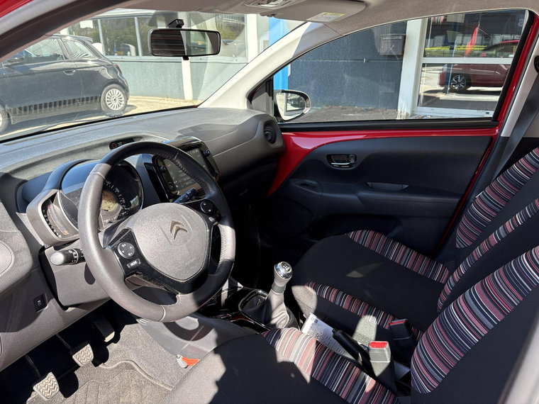 Vehicle Image 15