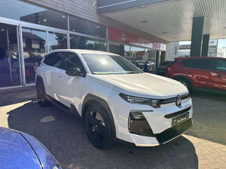 Vehicle Image 45