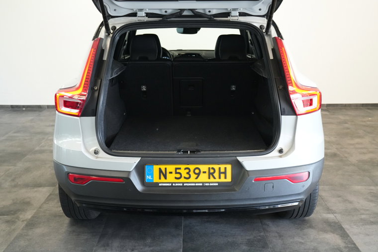 Vehicle Image 22