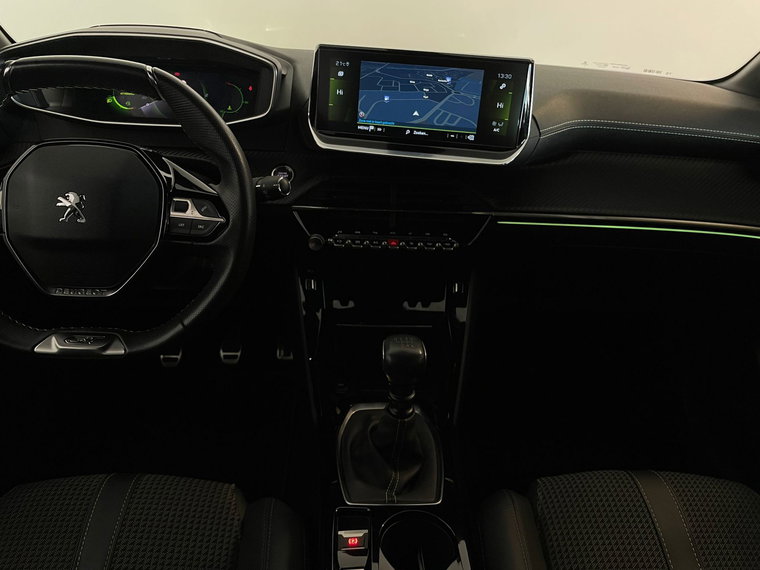 Vehicle Image 31