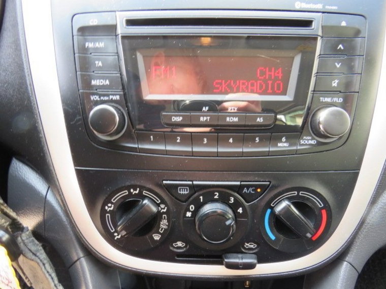 Vehicle Image 17
