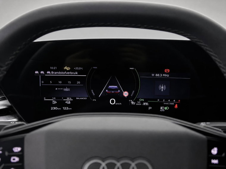Vehicle Image 19