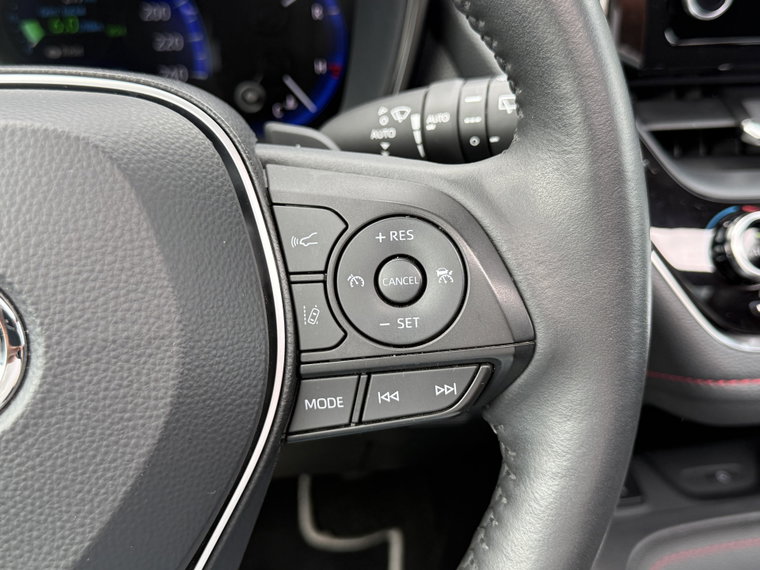 Vehicle Image 21
