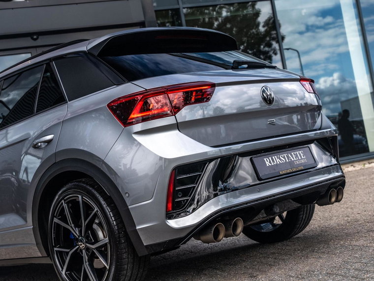 Vehicle Image 50