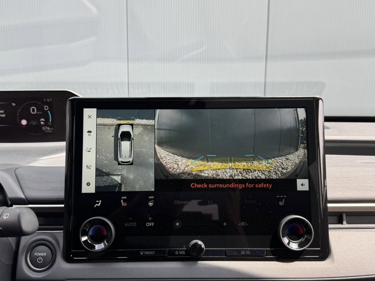 Vehicle Image 36