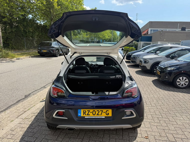 Vehicle Image 22