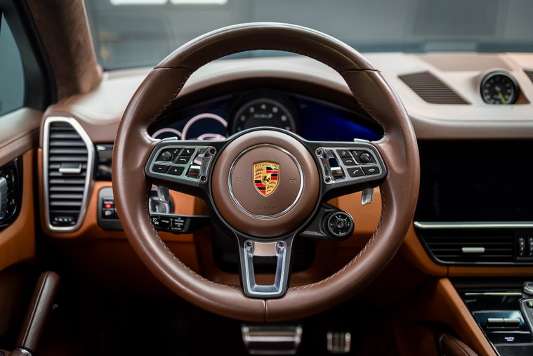 Vehicle Image 19