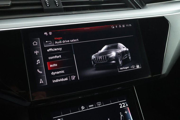 Vehicle Image 30