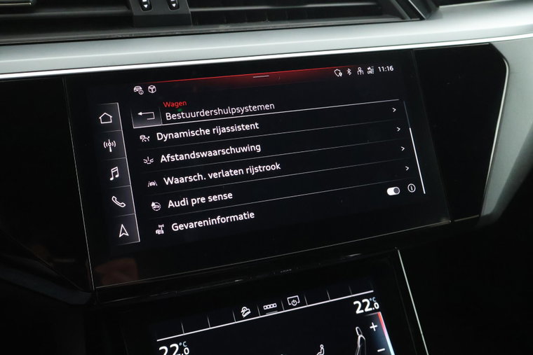 Vehicle Image 38