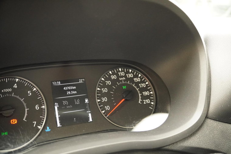 Vehicle Image 12