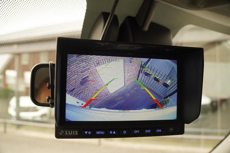 Vehicle Image 11