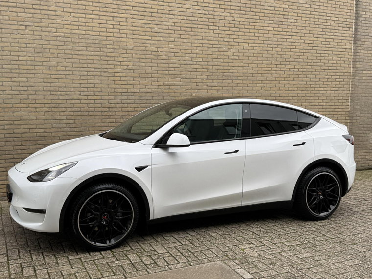 Vehicle Image 22