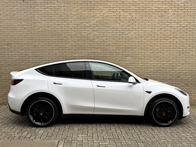 Vehicle Image 26