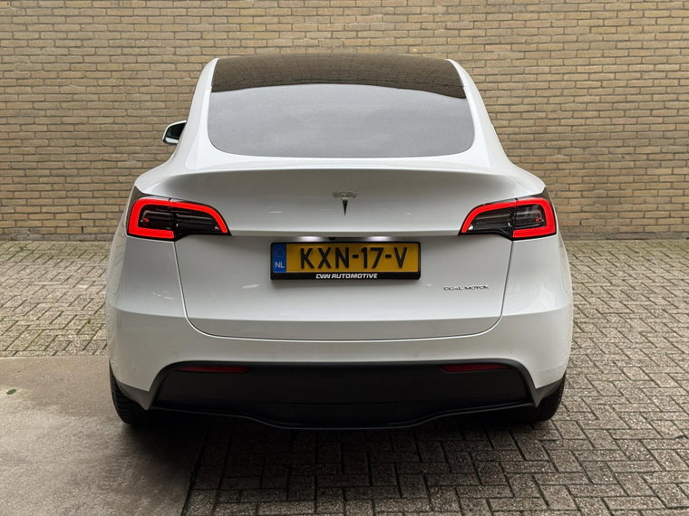 Vehicle Image 29