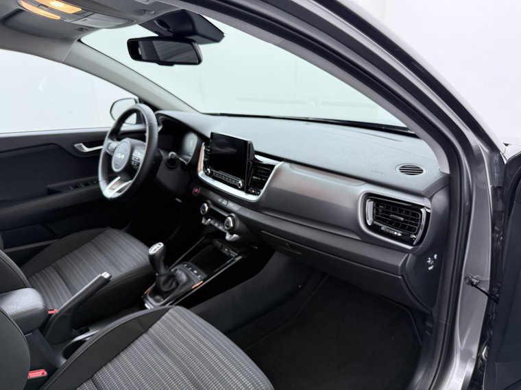 Vehicle Image 39