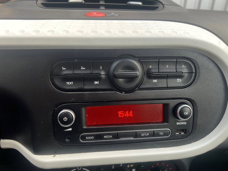 Vehicle Image 17