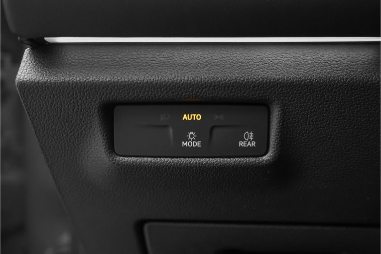 Vehicle Image 40