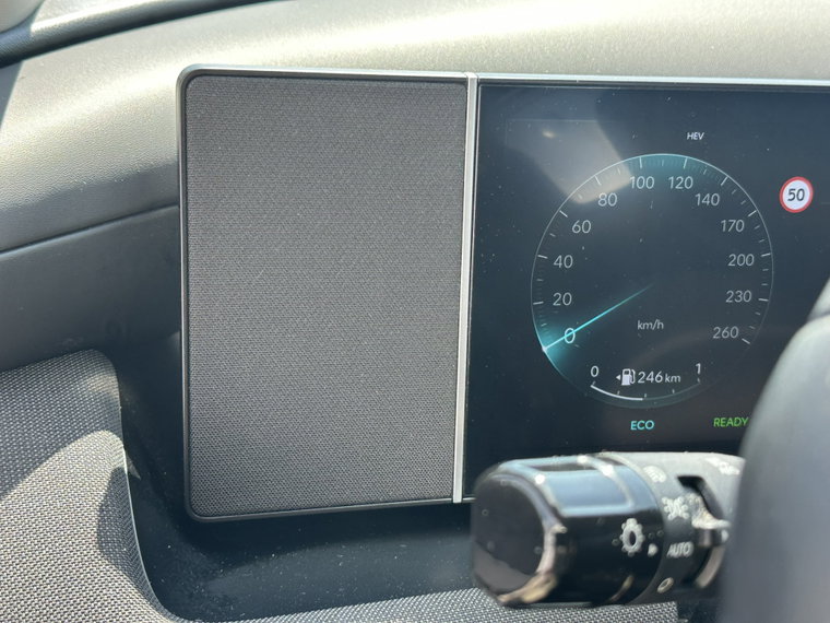 Vehicle Image 27