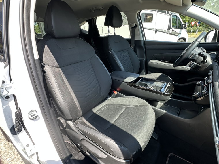 Vehicle Image 35