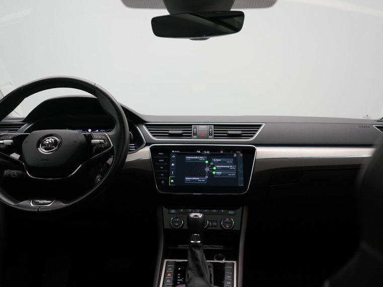 Vehicle Image 37